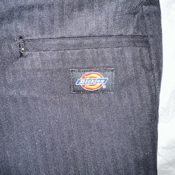 Dickies loose fit shorts size 36 - Picture 4 of 6